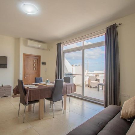 Kernice Penthouse With Sea And Country Views Of Xghajra Dış mekan fotoğraf